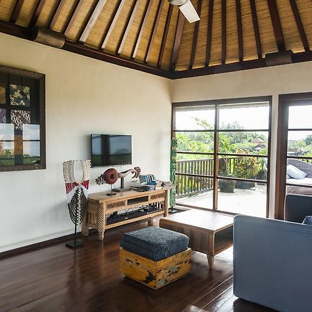 Villa Ayode Selemadeg Extérieur photo